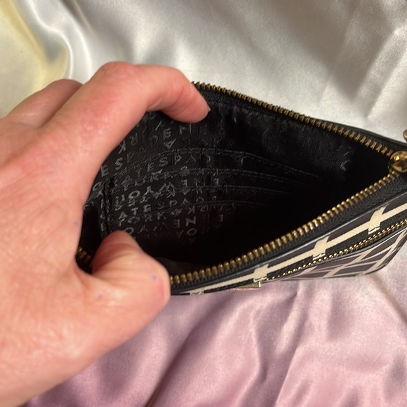 Kate Spade wristlet in Checkerboard pattern - Picture 4 of 5